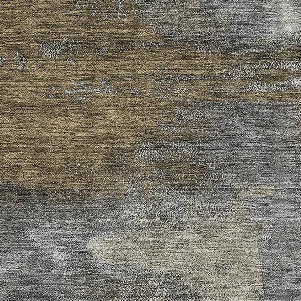 HomeRoots 5' X 8' Abstract Gray Silver Beige Area Rug - Washable, UV Protected, Durable for Modern Spaces 683532