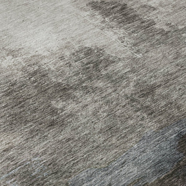 HomeRoots 8' Gray and Silver Abstract Washable Round Rug - UV Protected, Stain-Resistant, Modern Elegance 683587