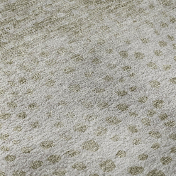 HomeRoots 8' Taupe Beige & Ivory Polka Dot Machine-Washable Round Rug – UV Protected, Soft & Durable Design! 683671