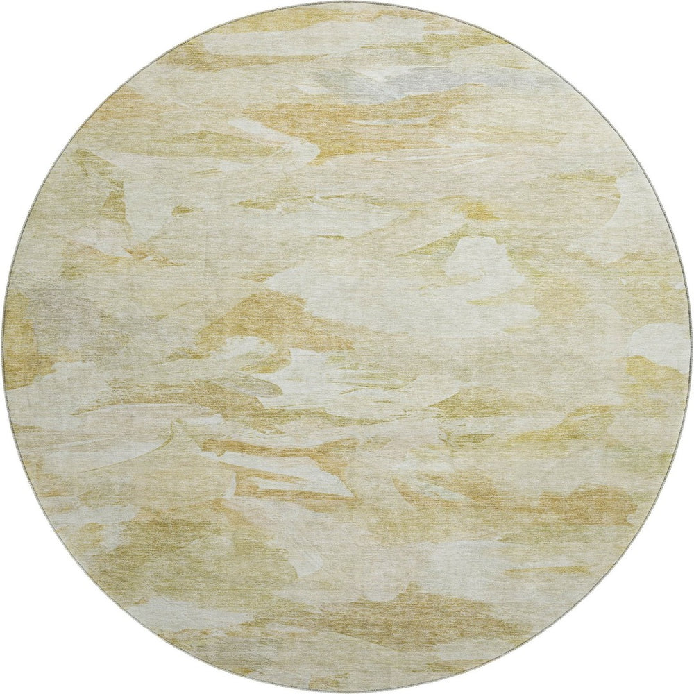 HomeRoots 8' Beige and Ivory Abstract Round Rug - Washable, UV Protected, Ideal for Family Rooms & Patios 683677