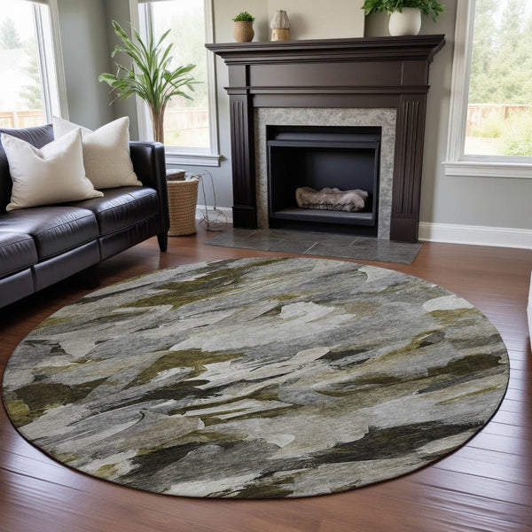 HomeRoots 8' Modern Abstract Round Rug in Granite Gray, Beige & Gold - Washable, Stain Resistant & UV Protected 683689