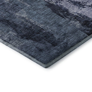 HomeRoots 8' Navy Blue and Silver Abstract Round Rug - Washable, UV-Protected, Modern Design for Busy Homes 683731