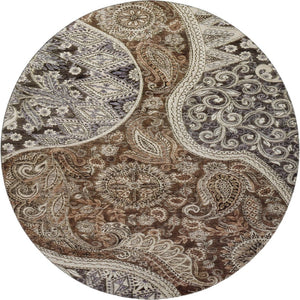 HomeRoots 8' Washable Round Rug in Classic Paisley Design - Durable, Stain Resistant, UV Protected & Stylish! 683737