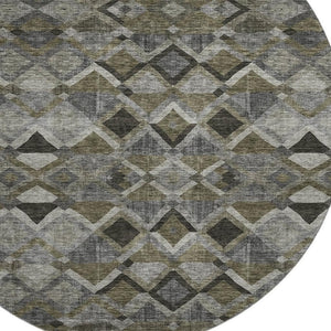 HomeRoots 8' Stylish Gray Brown Beige Geometric Round Rug - Washable, UV Protected, Perfect for High-Traffic Areas 683803