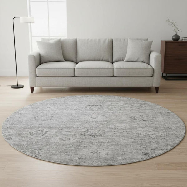 HomeRoots 8' Gray and Silver Damask Round Rug - Washable, UV Protected, Durable with Classic Elegance 684061
