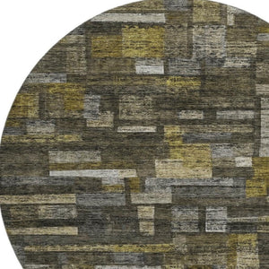 HomeRoots 8' Charcoal Gray & Gold Striped Washable Round Rug – Durable, Stain Resistant, UV Protected Style! 684073