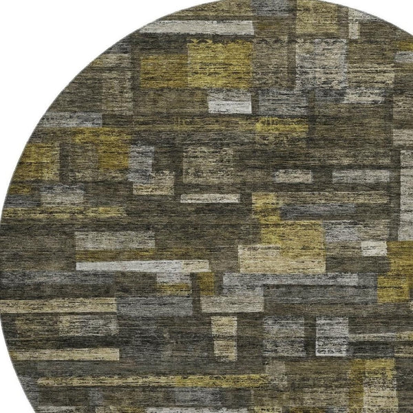 HomeRoots 8' Charcoal Gray & Gold Striped Washable Round Rug – Durable, Stain Resistant, UV Protected Style! 684073