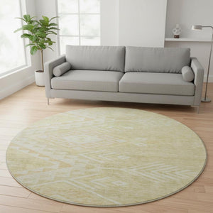 HomeRoots 8' Tan and Beige Geometric Washable Round Rug with UV Protection for High-Traffic Living Spaces 684121
