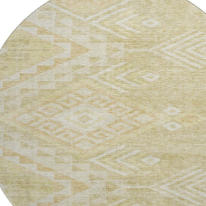 HomeRoots 8' Tan and Beige Geometric Washable Round Rug with UV Protection for High-Traffic Living Spaces 684121
