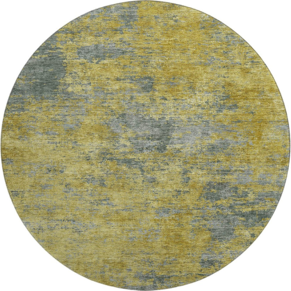 HomeRoots 8' Gold and Gray Abstract Washable Round Rug - Stylish, Durable, UV-Protected for High-Traffic Areas 684145
