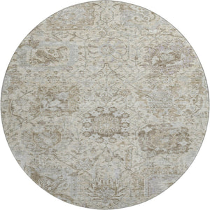 HomeRoots 8' Ivory and Gray Damask Washable Round Rug - Durable, Stain Resistant, UV Protected for Every Space! 684319