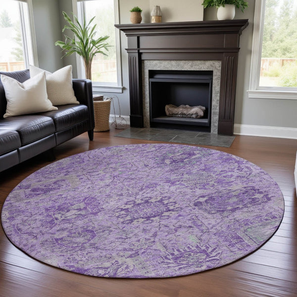 HomeRoots 8' Elegant Lavender & Ivory Damask Washable Round Rug - Stain Resistant, UV Protected, Durable Design 684325