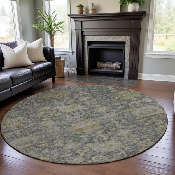 HomeRoots 8' Stylish Pewter Gray & Beige Damask Round Rug - Washable, UV-Protected, Pet-Friendly Design 684409