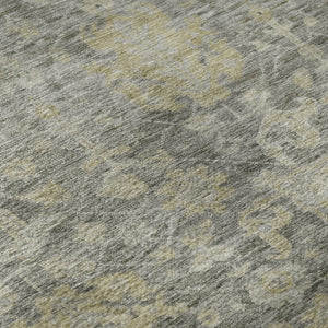HomeRoots 8' Stylish Pewter Gray & Beige Damask Round Rug - Washable, UV-Protected, Pet-Friendly Design 684409