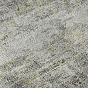 HomeRoots 8' Gray Silver and Gold Abstract Round Rug – Washable, UV Protected, Durable, Stylish for Any Space 684651
