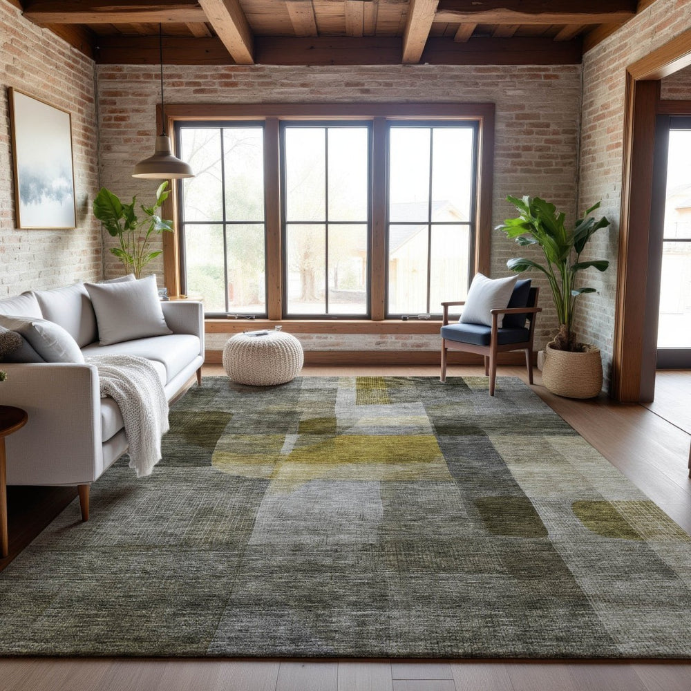 HomeRoots 5' X 8' Abstract Washable Area Rug in Taupe, Gold & Gray – UV Resistant, Easy Care for Busy Homes 684692