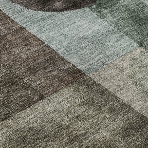 HomeRoots 8' Stylish Brown, Blue & Taupe Geometric Washable Round Rug with UV Protection for Modern Spaces 684705