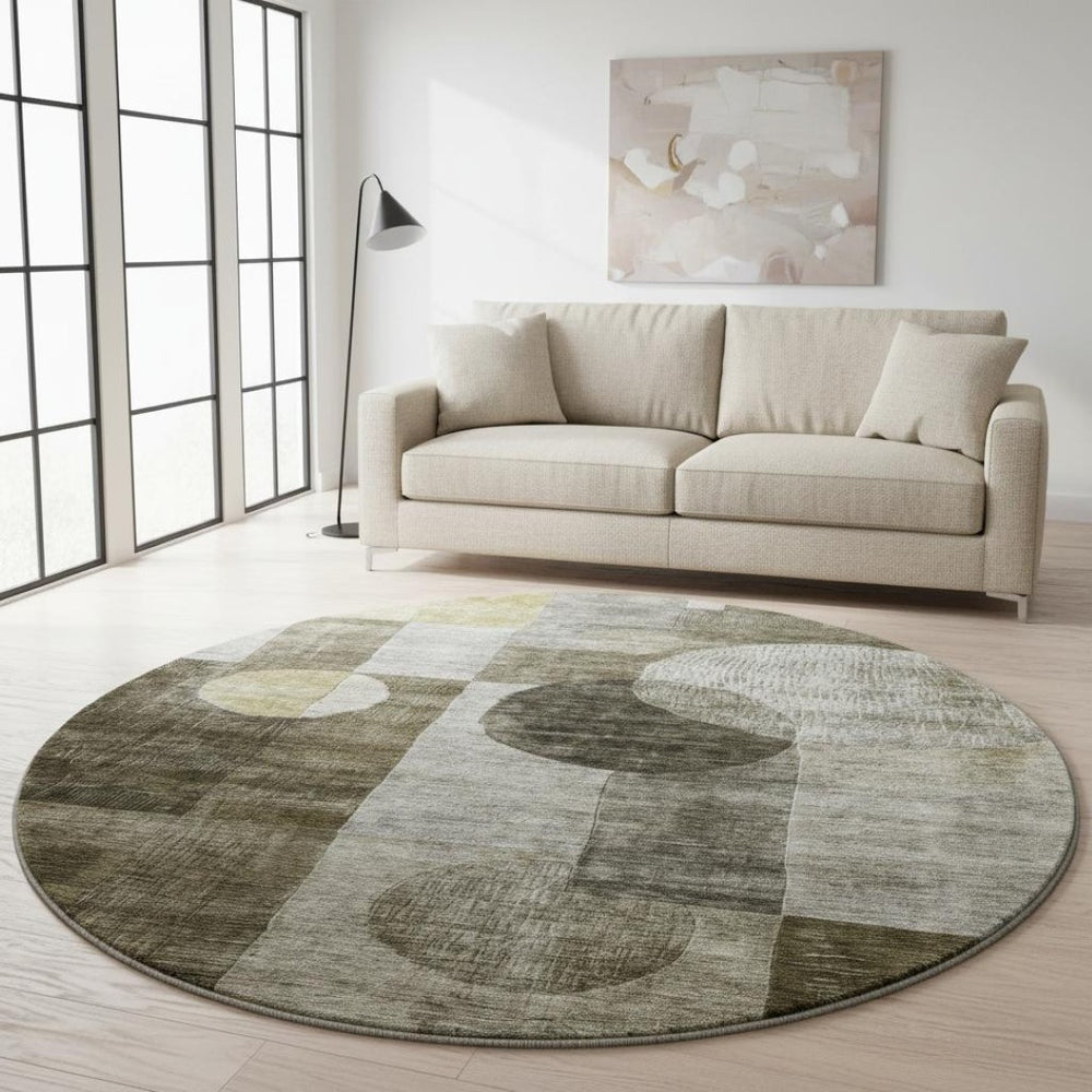 HomeRoots 8' Washable Round Rug in Taupe, Gold & Brown Geometric Design - Stain Resistant & UV Protected! 684735
