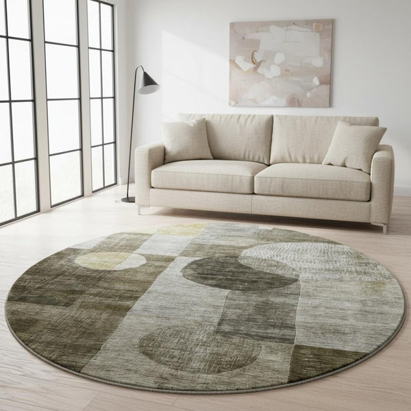 HomeRoots 8' Washable Round Rug in Taupe, Gold & Brown Geometric Design - Stain Resistant & UV Protected! 684735