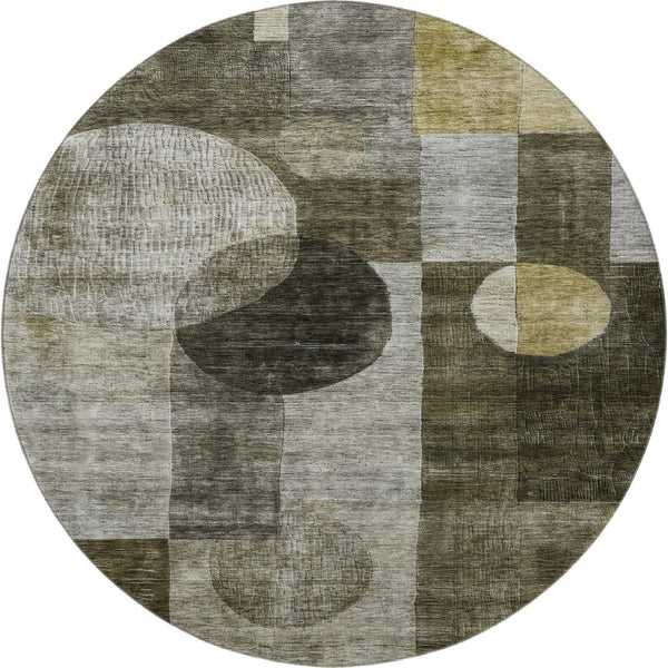 HomeRoots 8' Washable Round Rug in Taupe, Gold & Brown Geometric Design - Stain Resistant & UV Protected! 684735