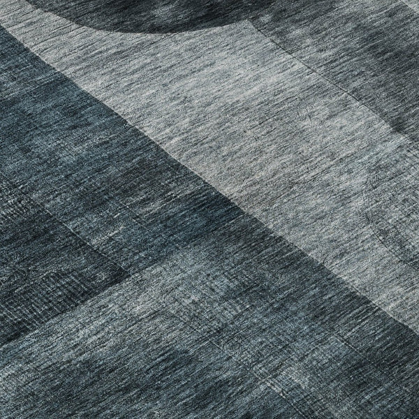 HomeRoots 8' Teal Gray and Silver Round Rug - Stylish Geometric Design, Washable, UV Protected for High-Traffic Areas 684741