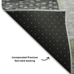 HomeRoots 8' Artichoke Green Geometric Washable Round Rug - UV Protected, Stain Resistant, Modern Design! 684783