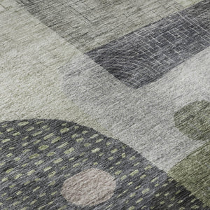HomeRoots 8' Artichoke Green Geometric Washable Round Rug - UV Protected, Stain Resistant, Modern Design! 684783