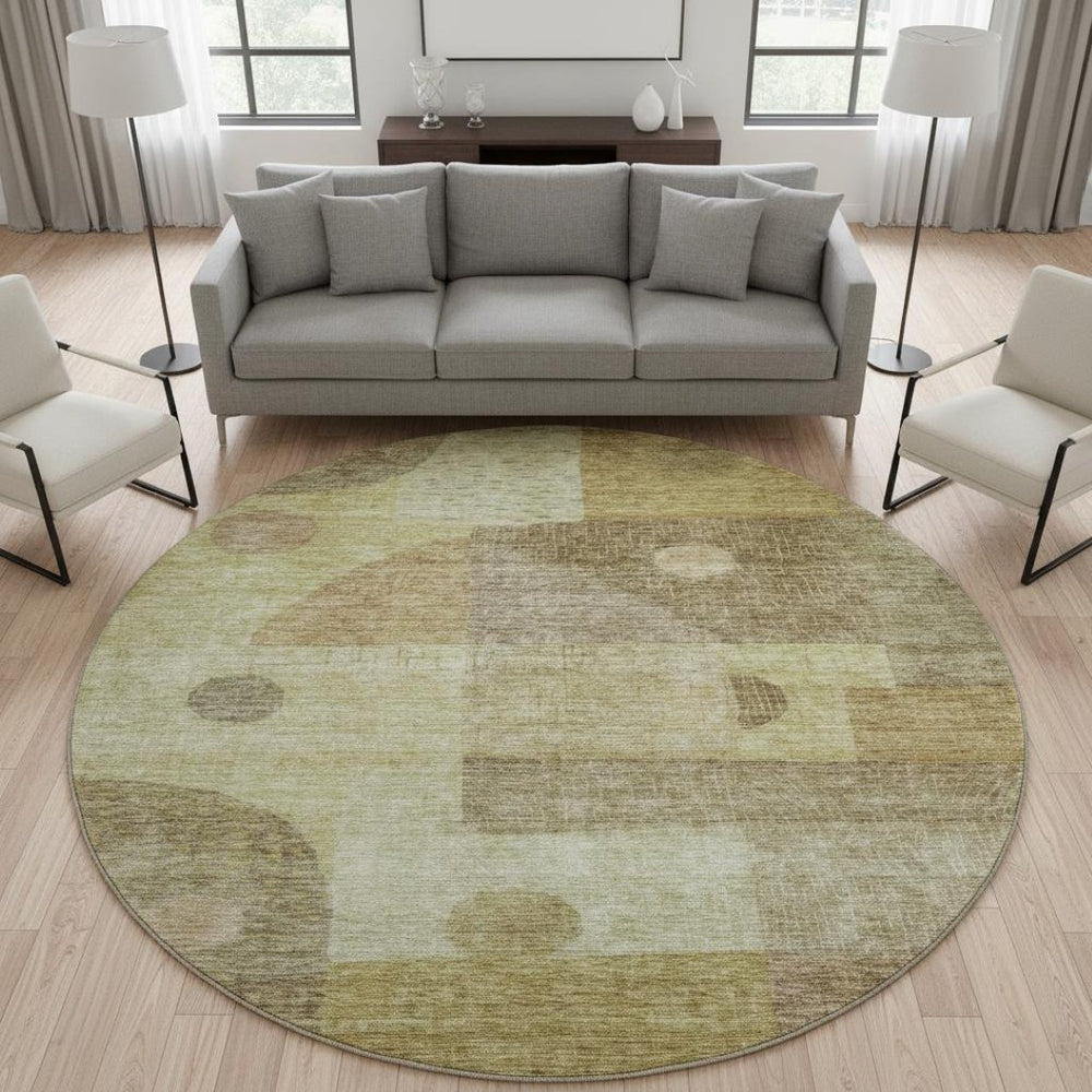 HomeRoots 8' Beige and Gold Geometric Round Rug – Washable, UV-Protected, Stylish & Durable for Any Space 684789