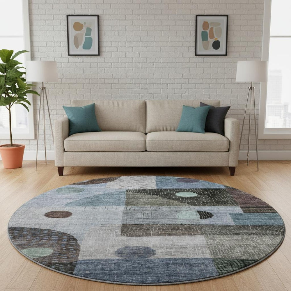 HomeRoots 8' Blue Gray & Silver Geometric Round Rug - Washable, UV Protected, Perfect for High-Traffic Areas! 684795