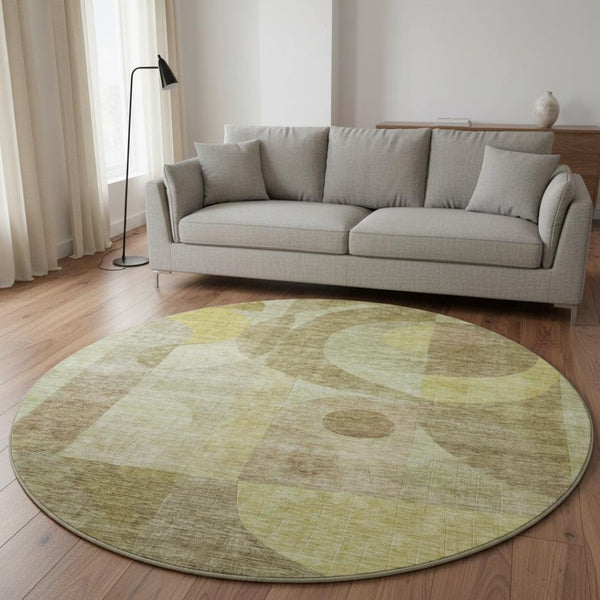 HomeRoots 8' Wheat Beige and Gold Abstract Geometric Round Rug - Washable, UV Protected, Stain Resistant, Soft 684825