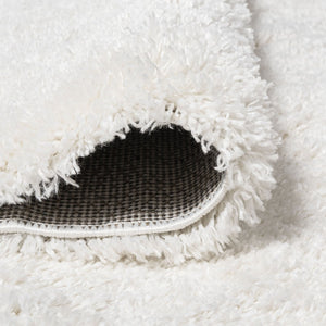 HomeRoots 10' White Flatweave Runner Rug - Durable, Low-Profile Design for High-Traffic Areas & Modern Spaces 685150