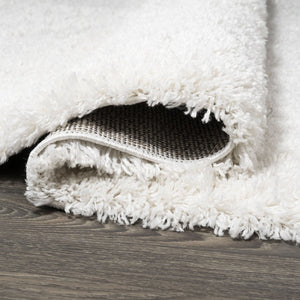 HomeRoots 10' White Flatweave Runner Rug - Durable, Low-Profile Design for High-Traffic Areas & Modern Spaces 685150