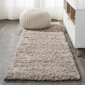 HomeRoots 10' Beige Flatweave Runner Rug - Durable, Low-Maintenance Design for Hallways and Modern Spaces 685160