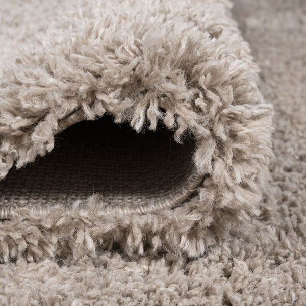 HomeRoots 10' Beige Flatweave Runner Rug - Durable, Low-Maintenance Design for Hallways and Modern Spaces 685160
