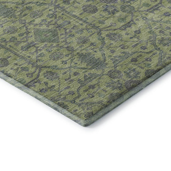 HomeRoots 8' Vibrant Lime Green & Gray Oriental Round Rug - Washable, UV-Protected, Durable for Homes 685973