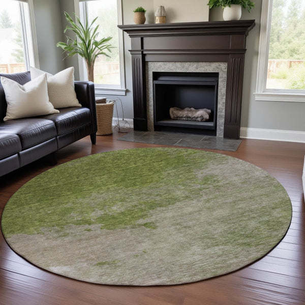 HomeRoots 8' Olive Green & Beige Abstract Washable Round Rug - Durable, UV Protected, Easy-Care Design for Homes 686153