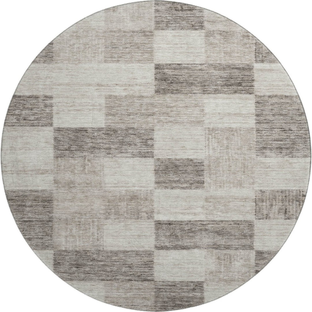 HomeRoots 8' Washable Beige and Taupe Round Rug with UV Protection - Stylish Geometric Design for All Spaces 686195