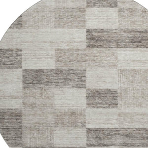 HomeRoots 8' Washable Beige and Taupe Round Rug with UV Protection - Stylish Geometric Design for All Spaces 686195