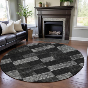 HomeRoots 8' Modern Black Gray Silver Geometric Round Rug - Washable, UV Protected, Durable for High Traffic Areas 686201