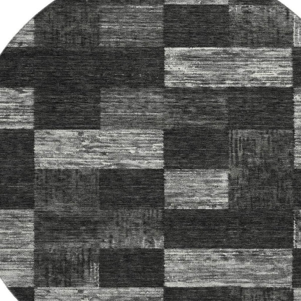 HomeRoots 8' Modern Black Gray Silver Geometric Round Rug - Washable, UV Protected, Durable for High Traffic Areas 686201