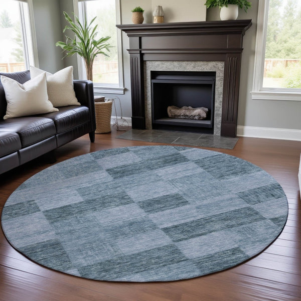 HomeRoots 8' Stylish Denim & Sky Blue Geometric Washable Round Rug - Durable, UV Resistant, Easy Care Design 686213