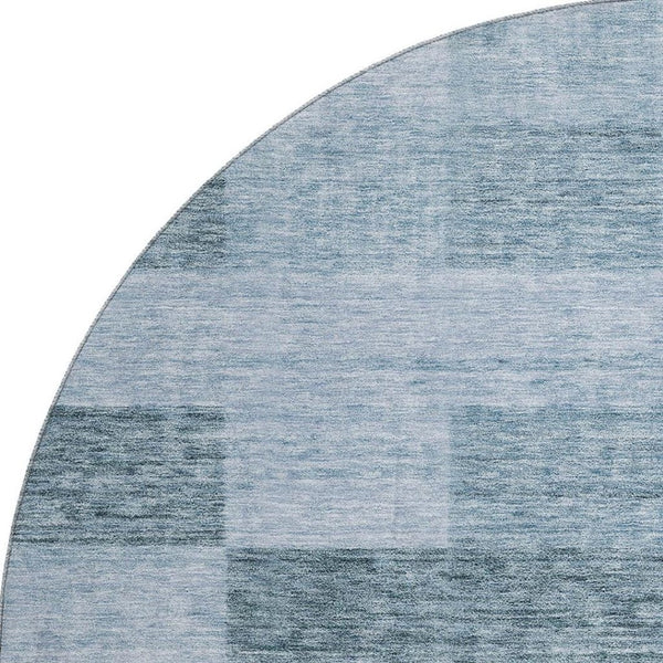 HomeRoots 8' Stylish Denim & Sky Blue Geometric Washable Round Rug - Durable, UV Resistant, Easy Care Design 686213