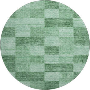 HomeRoots 8' Geometric Round Rug in Green & Mint - Washable, UV-Protected, Stain-Resistant for Easy Care 686225