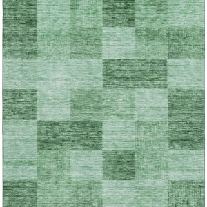 HomeRoots 8' X 10' Modern Green & Mint Geometric Area Rug - Washable, UV Protected, Stylish & Durable Design 686226