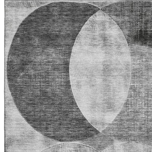 HomeRoots 8' X 10' Stylish Gray & Silver Geometric Area Rug – Washable, UV Protected, Stain Resistant Design 686262