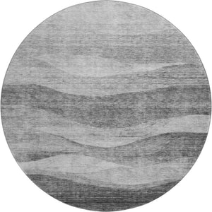 HomeRoots 8' Gray and Silver Abstract Round Rug - Washable, UV-Protected, Stain-Resistant for Modern Homes 686321