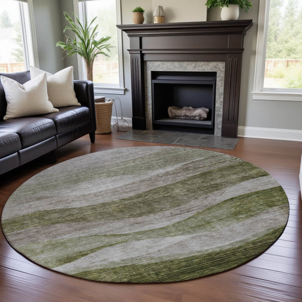 HomeRoots 8' Green and Beige Abstract Round Rug - Washable, UV-Protected, Stylish & Durable for Busy Homes 686327