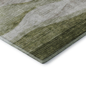 HomeRoots 8' Green and Beige Abstract Round Rug - Washable, UV-Protected, Stylish & Durable for Busy Homes 686327