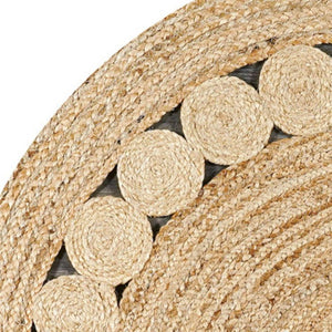 HomeRoots 5' Natural Jute Round Rug - Versatile, Stylish & Durable, Perfect for Any Room's Décor and Easy Care 686360