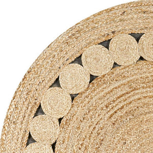 HomeRoots 5' Natural Jute Round Rug - Versatile, Stylish & Durable, Perfect for Any Room's Décor and Easy Care 686360